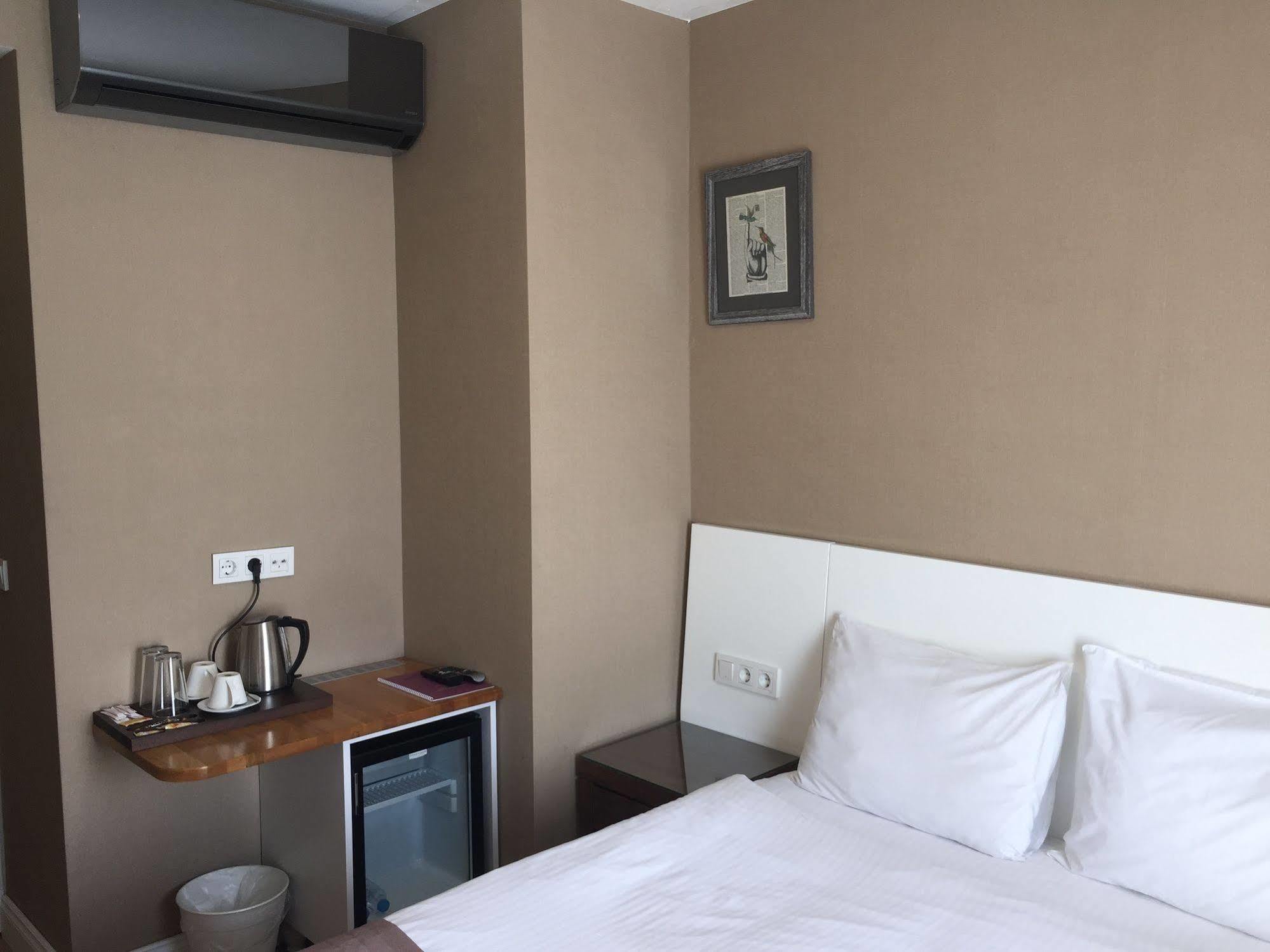 Aston Hotel Taksim Стамбул Екстер'єр фото